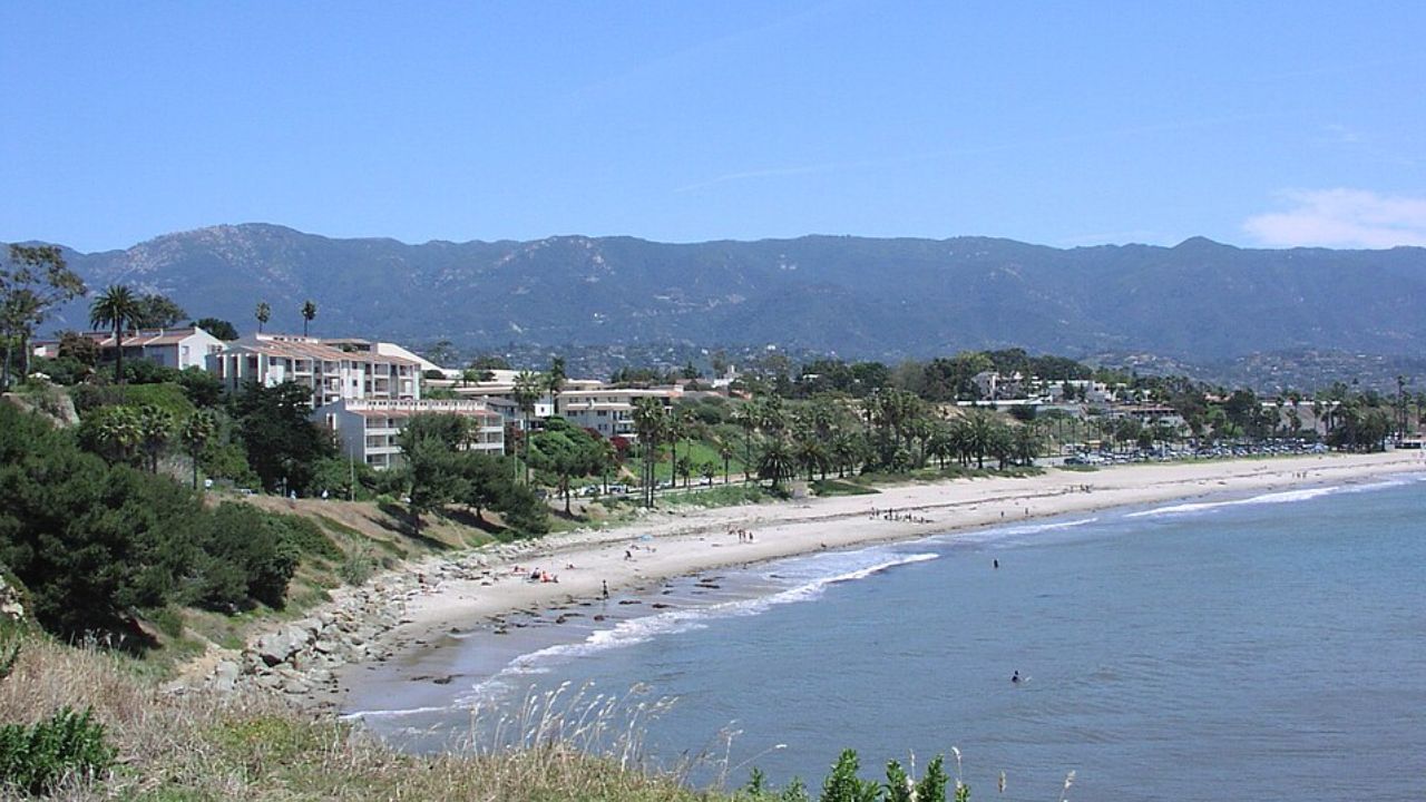 Leadbetter Beach Santa Barbara with shoreline and mountains.
